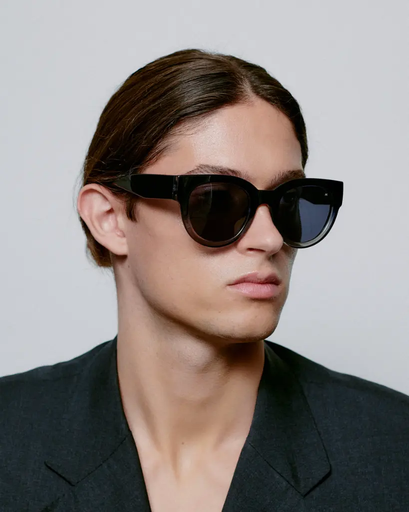LILLY BLACK 6.webp
