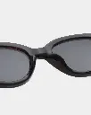 WINNIE BLACK 3.webp