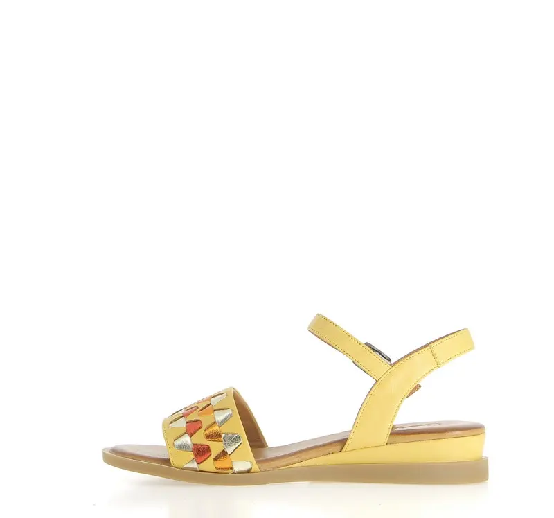 MAGRIN JAUNE (5).webp